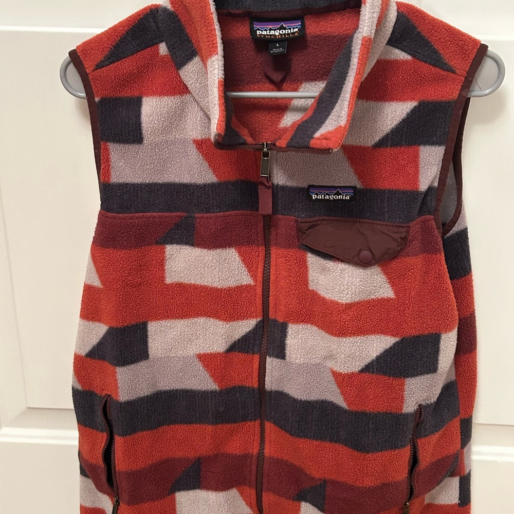 Patagonia Red and Gray Patterned Vest